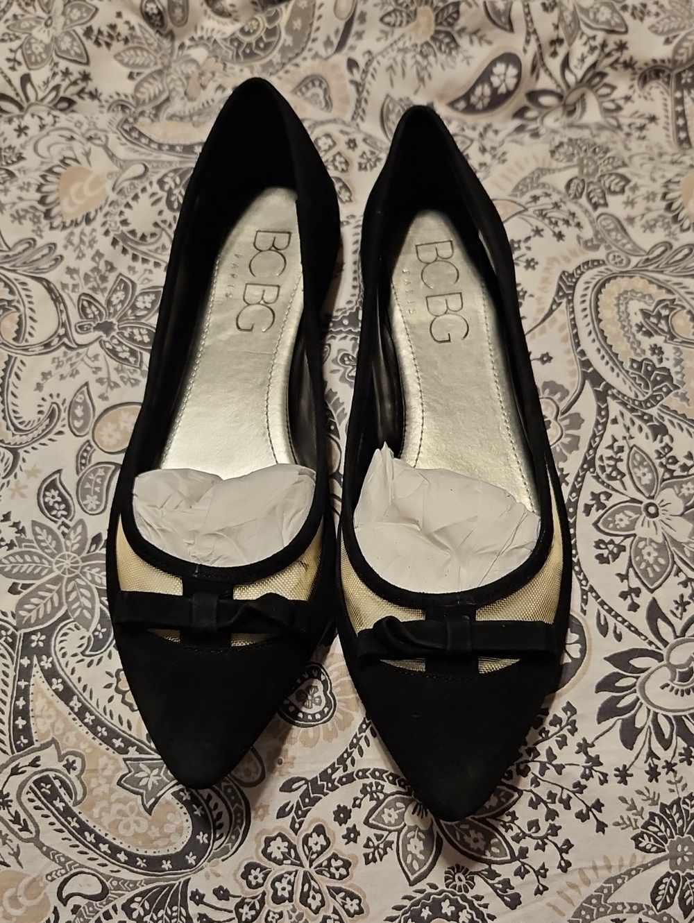 Cute Faux Suede flats with mesh cutout